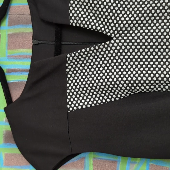 Connected Apparel sleeveless print shift dress SIZE 6 - Picture 2 of 7